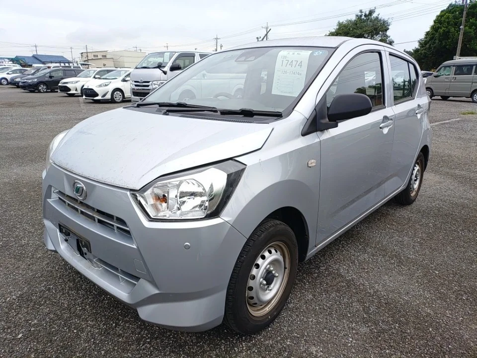 Daihatsu Mira e:S LA350S 2022